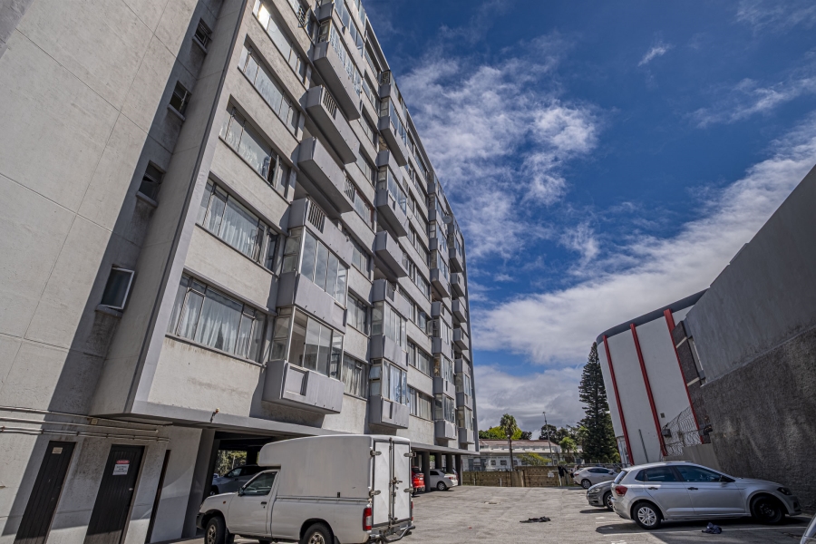 1 Bedroom Property for Sale in Port Elizabeth Central Eastern Cape